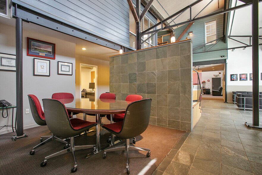 More Photos Of 99 Shotwell St, San Francisco Office For Lease
