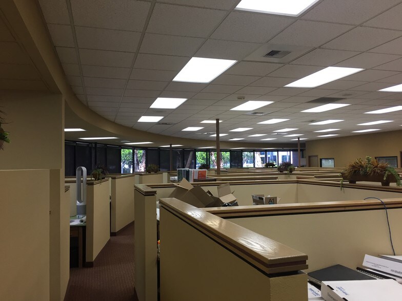 More Photos Of 15 Corporate Park, Irvine Medical For Lease