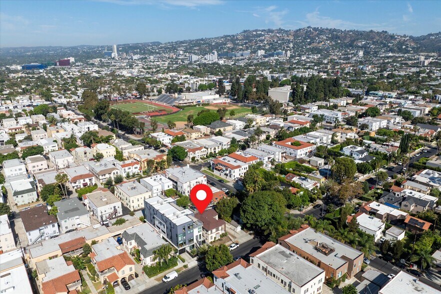 More Photos Of 457 N Stanley Ave, Los Angeles Apartments For Sale