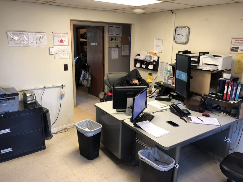 More Photos Of 615 Five Mile Dr, Ithaca Warehouse For Sale