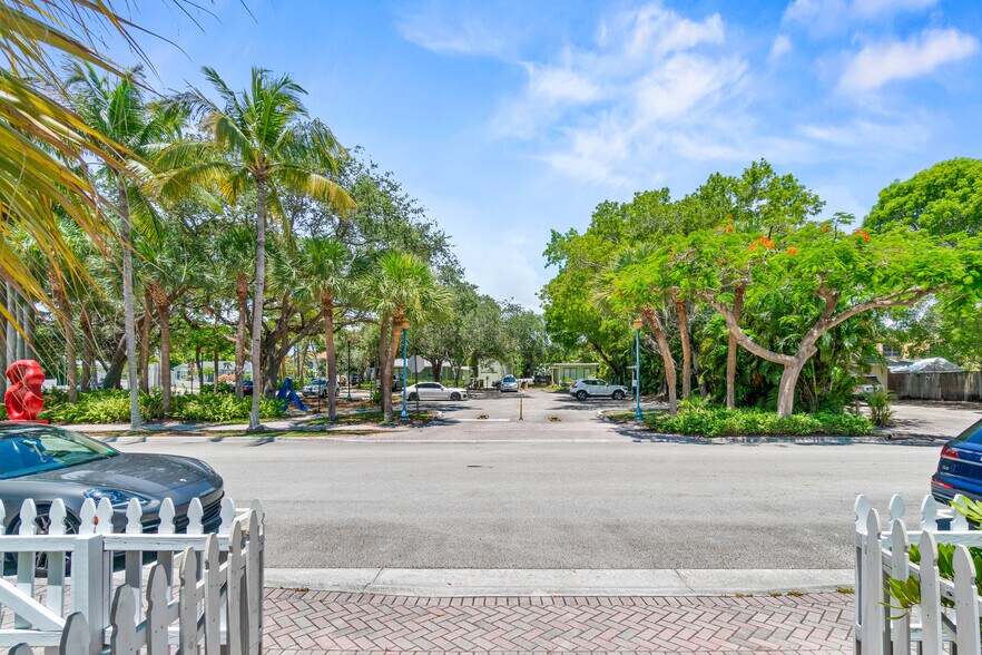 More Photos Of 203 NE 1st Ave, Delray Beach Office Residential For Lease