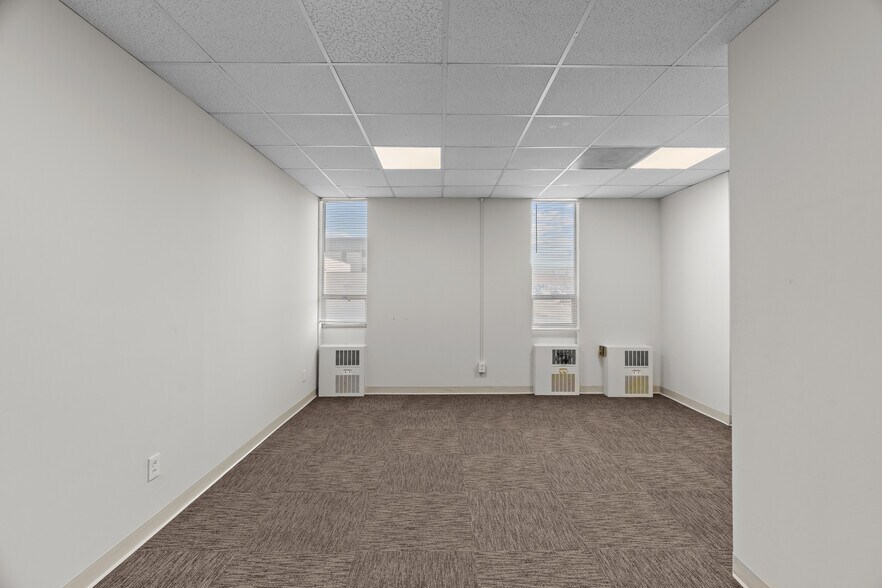 More Photos Of 6744 Clayton Rd, Richmond Heights Medical For Sale