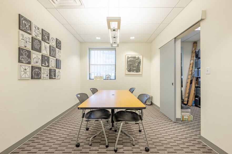 More Photos Of 8950 127th St, Richmond Hill Warehouse For Sale