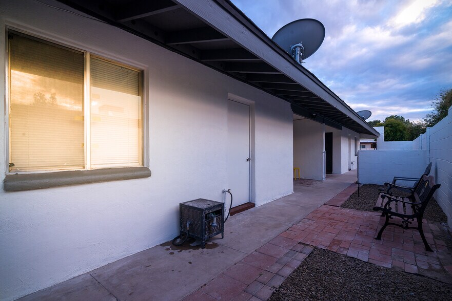 More Photos Of 528 W La Jolla Dr, Tempe Apartments For Sale