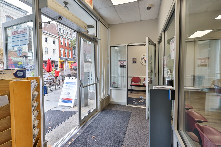 More Photos Of 555 Main St, Bethlehem Office For Lease