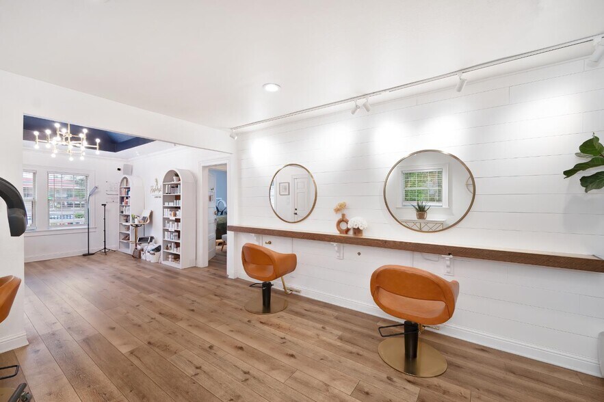 More Photos Of 512 Riley St, Folsom Office For Sale