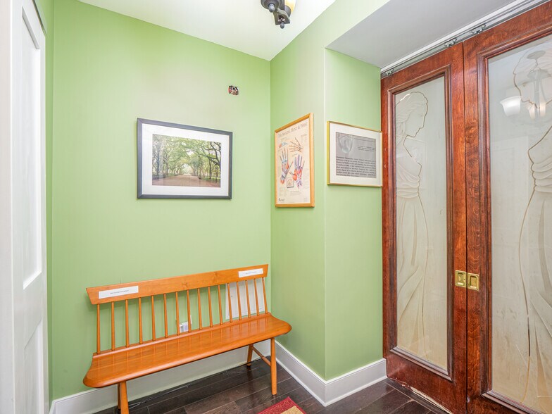 More Photos Of 580 Park Ave, New York Apartments For Sale