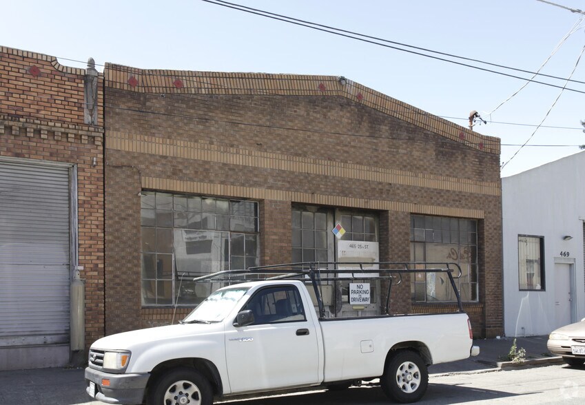 More Photos Of 465 25th St, Oakland Showroom For Sale