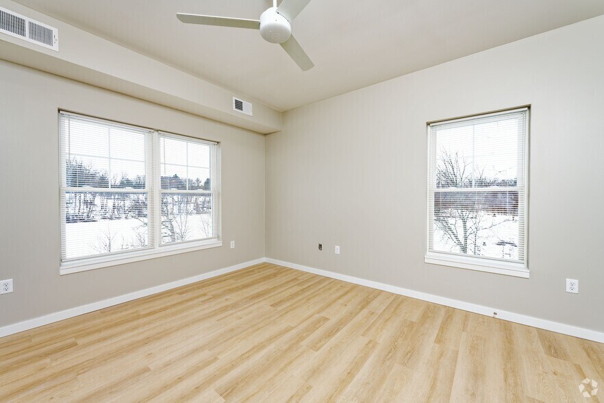 More Photos Of 32 Buffalo St, Churchville Apartments For Sale