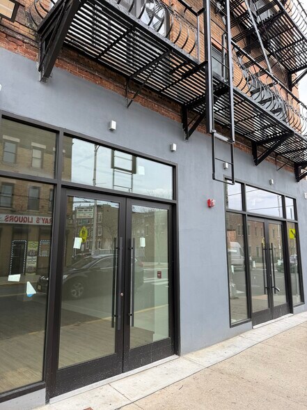 More Photos Of 269 Martin Luther King Jr Dr, Jersey City Storefront Retail Office For Lease