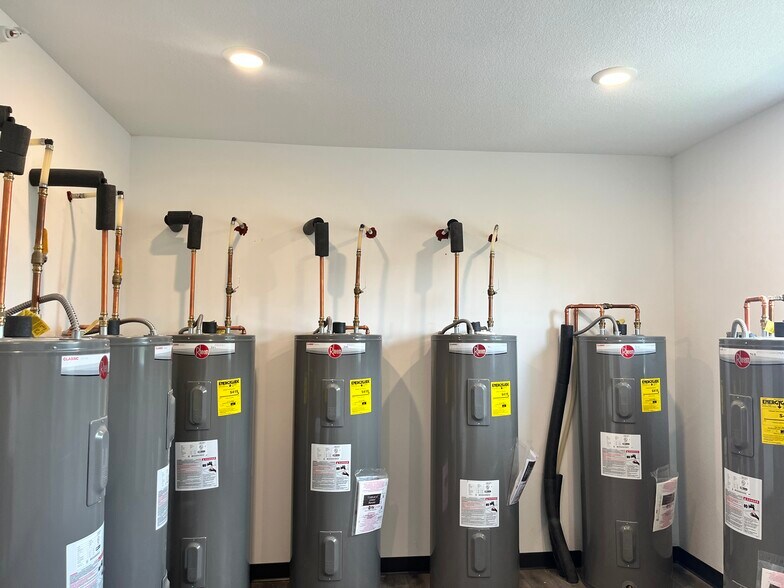 More Photos Of 1922 Wilson Ave, Saint Paul Apartments For Sale