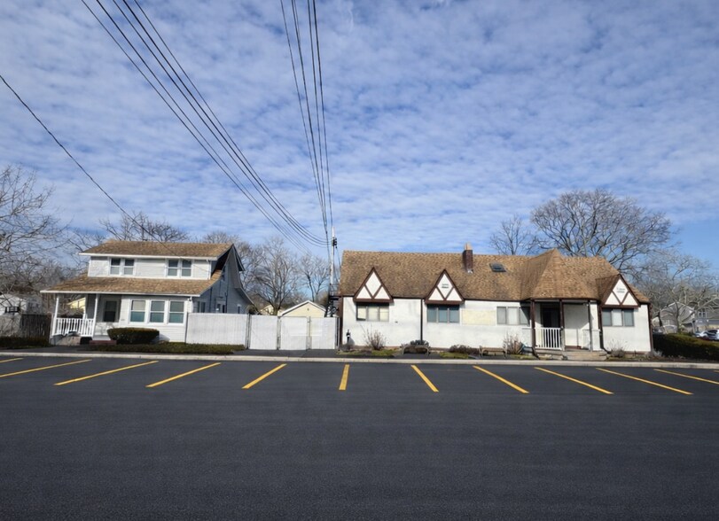 Primary Photo Of , Holbrook Unknown For Sale