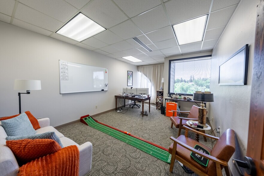 More Photos Of 100 2nd St E, Whitefish Office For Sale