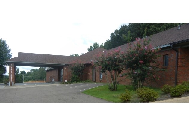 More Photos Of 1308 Belk Blvd, Oxford Medical For Sale