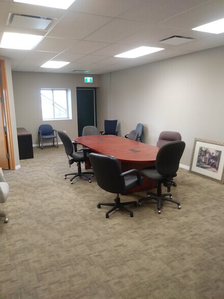 More Photos Of 450144 82nd St E, Aldersyde Manufacturing For Sale