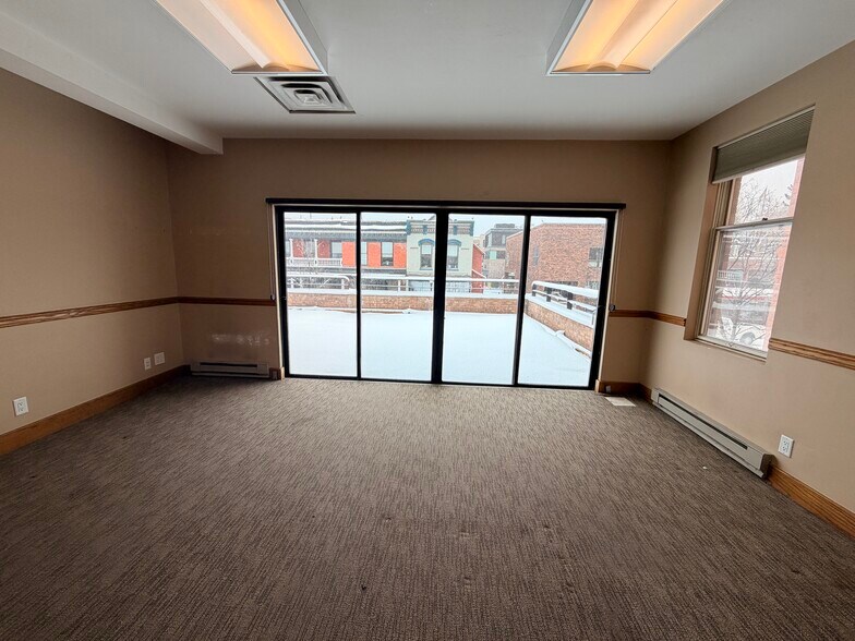 More Photos Of 205 S Mill St, Aspen Storefront For Lease