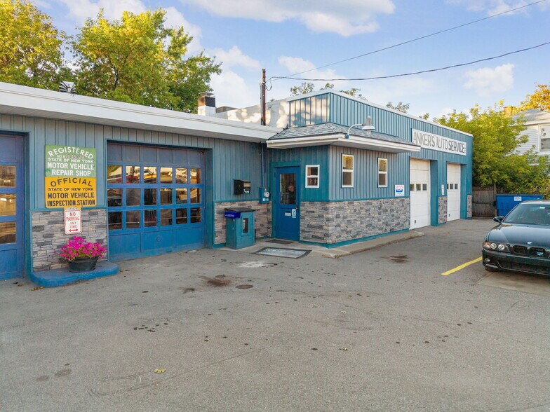 More Photos Of 1907 Van Vranken Ave, Schenectady Auto Repair For Sale