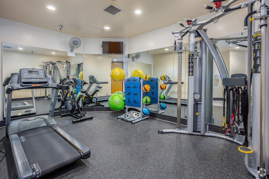 More Photos Of 1750 Howe Ave, Sacramento Coworking Space