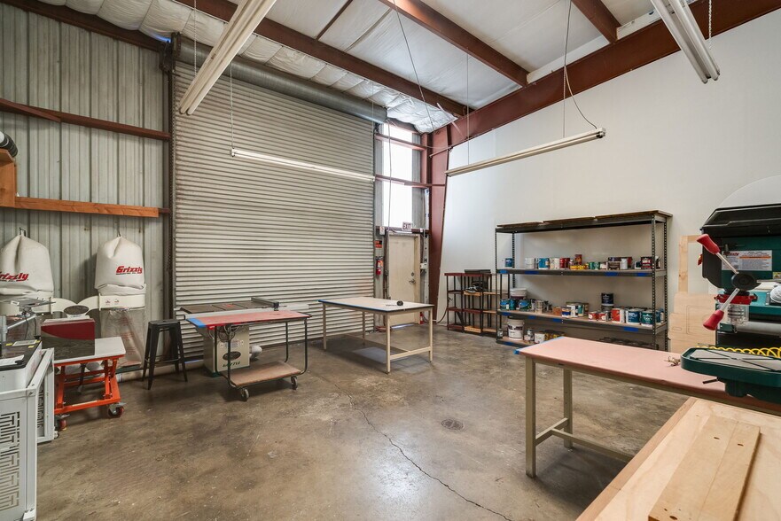 More Photos Of 899 Dowdell Ln, Saint Helena Warehouse For Sale