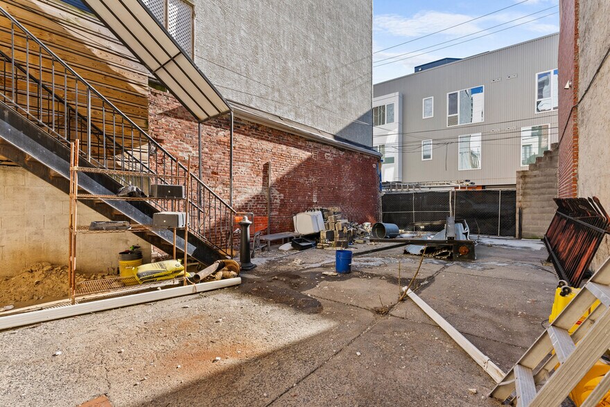 More Photos Of 1312 South St, Philadelphia Storefront Retail Residential For Sale