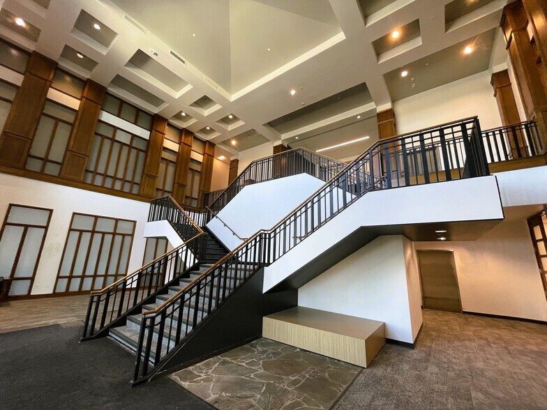 More Photos Of Westway - Aurora, Aurora Office For Lease