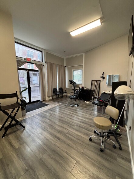 More Photos Of 3103-3107 Colerain Ave, Cincinnati Apartments For Lease
