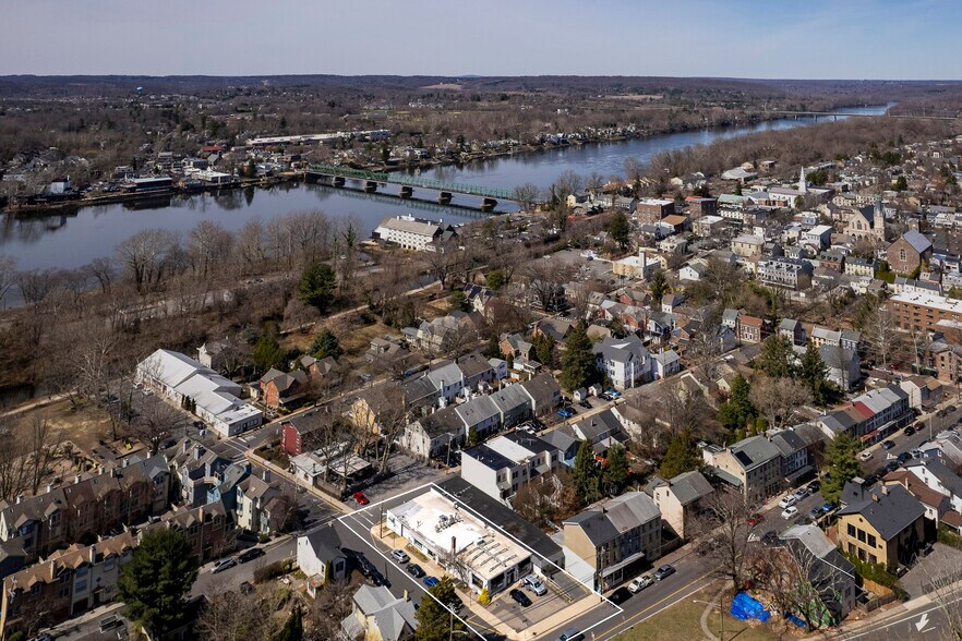 More Photos Of 99 S Main St, Lambertville Storefront For Sale