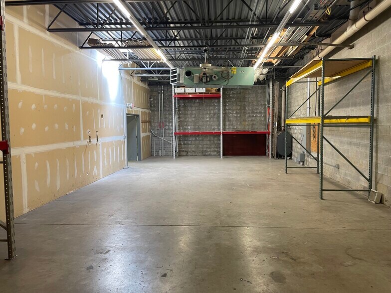 More Photos Of 633-637 Jeffers Cir, Exton Industrial For Sale