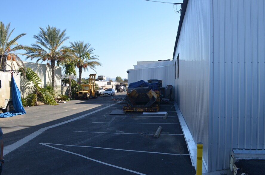 More Photos Of 4237 State St, Montclair Unknown For Lease