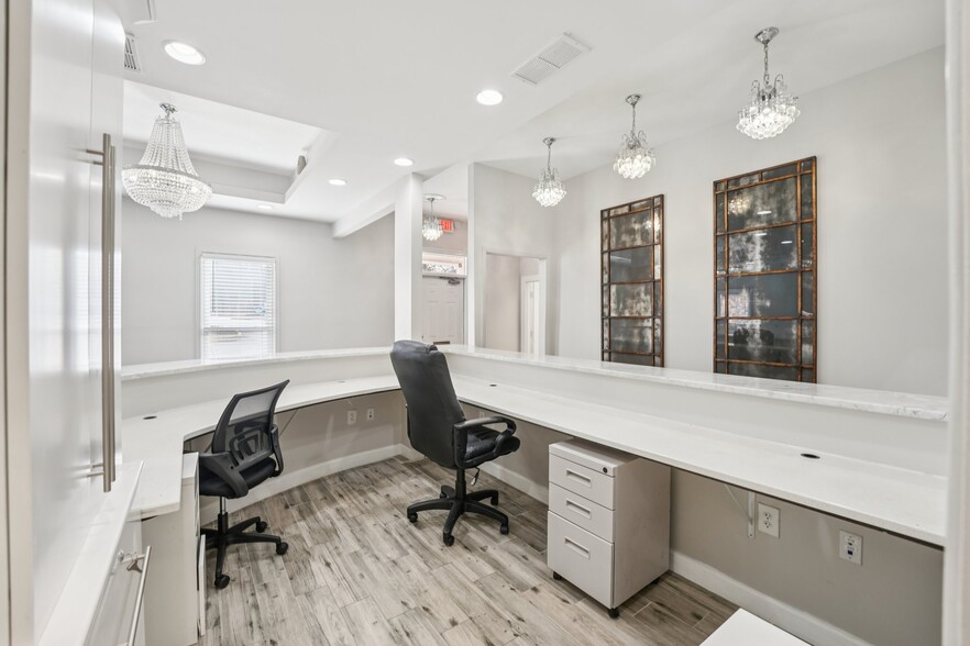 More Photos Of 6315 Amherst Ct, Peachtree Corners Medical For Sale