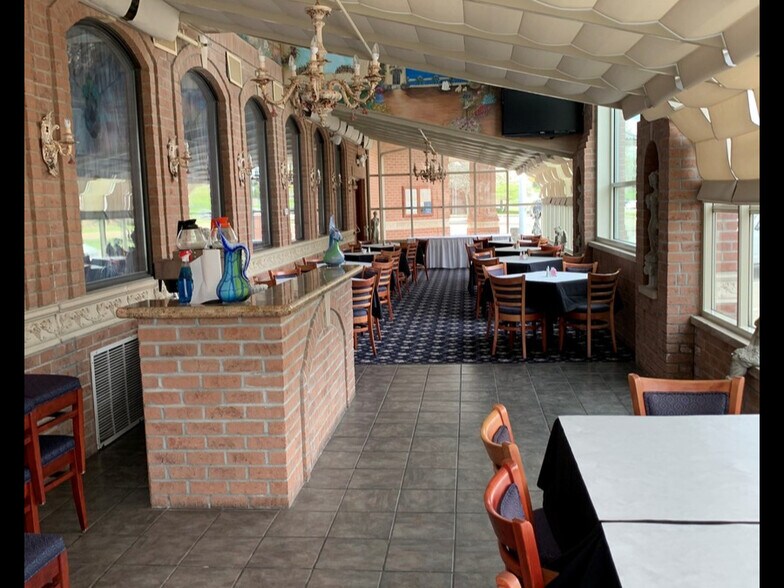 More Photos Of 3656 Dressler Rd NW, Canton Restaurant For Sale