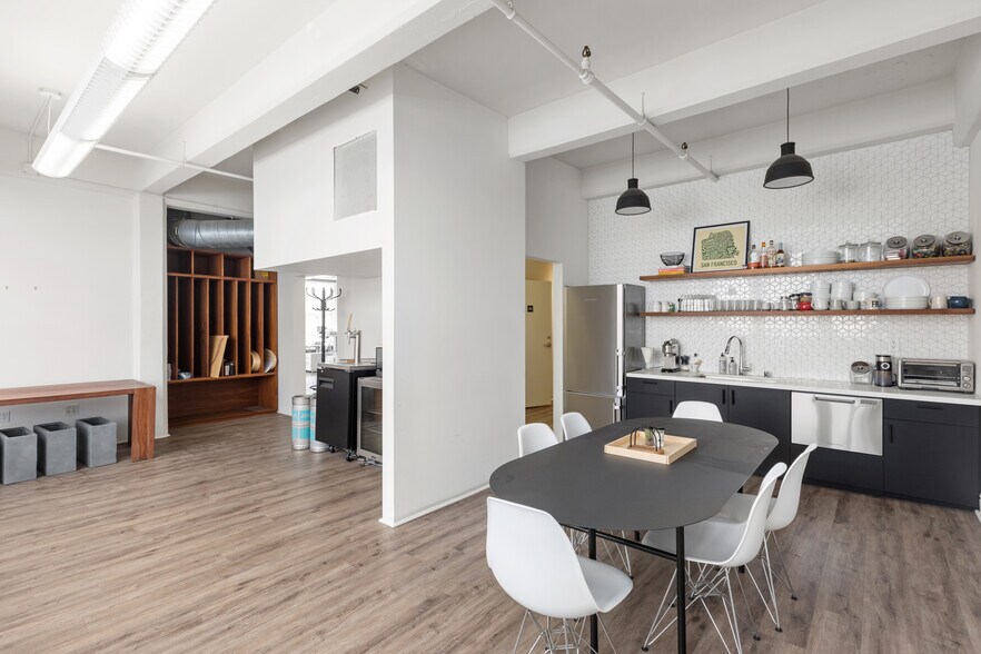 More Photos Of 222-228 Grant Ave, San Francisco Office For Lease