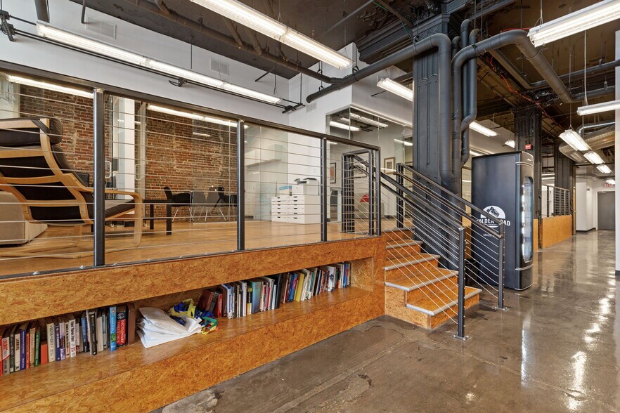 More Photos Of 1501 Locust St, Saint Louis Apartments For Lease