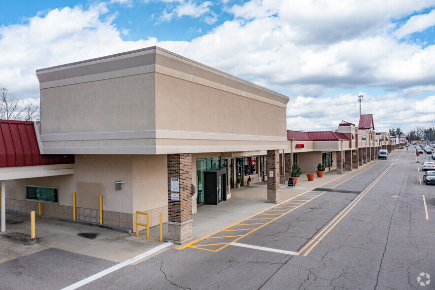 Primary Photo Of 3912-4090 E Galbraith Rd, Cincinnati Unknown For Lease