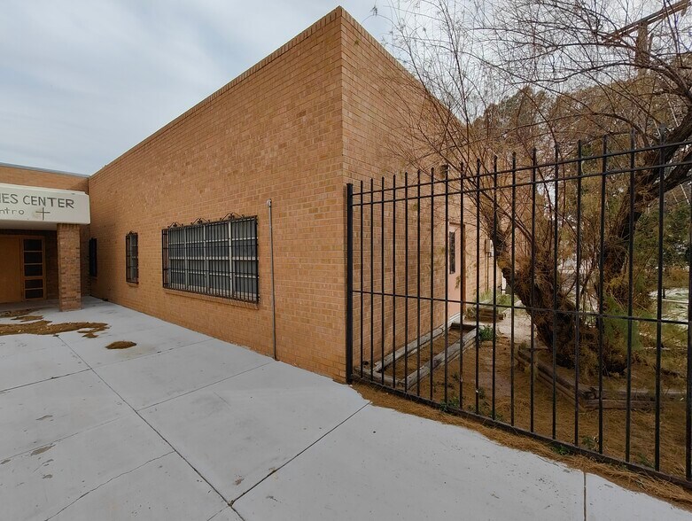 605 Tays st, El Paso, TX 79901 Religious Facility For Sale