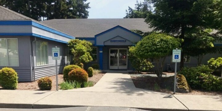 Primary Photo Of 981 NE 21st Ct, Oak Harbor Office For Lease