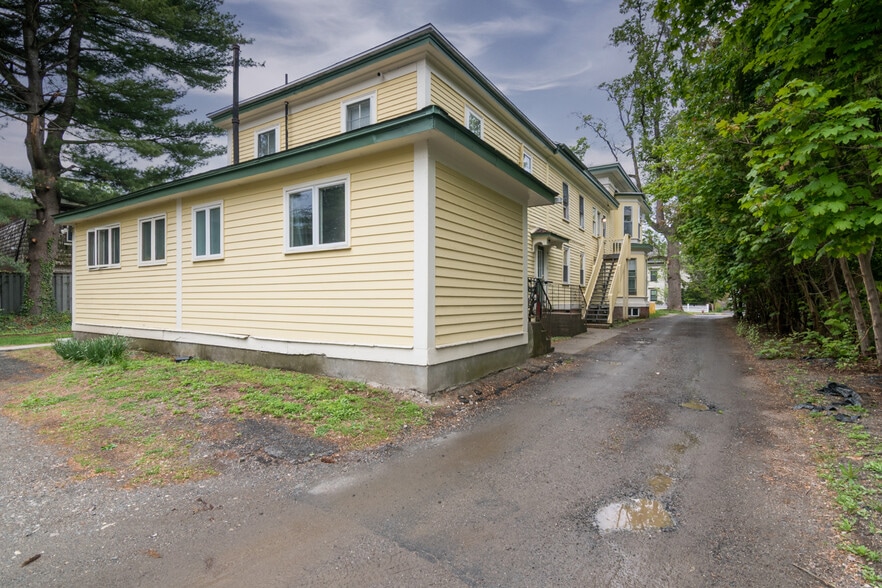 More Photos Of 81 Bridge St, Northampton Multifamily For Sale