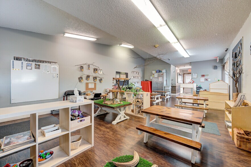 More Photos Of 11801 Southwood Dr, Oklahoma City Daycare Center For Sale