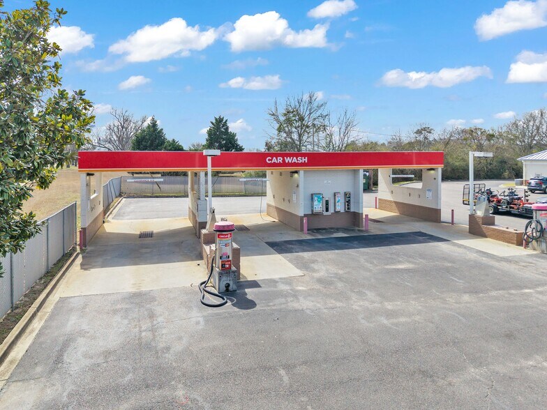 More Photos Of 206 Railroad Ave E, Wagener Freestanding For Sale