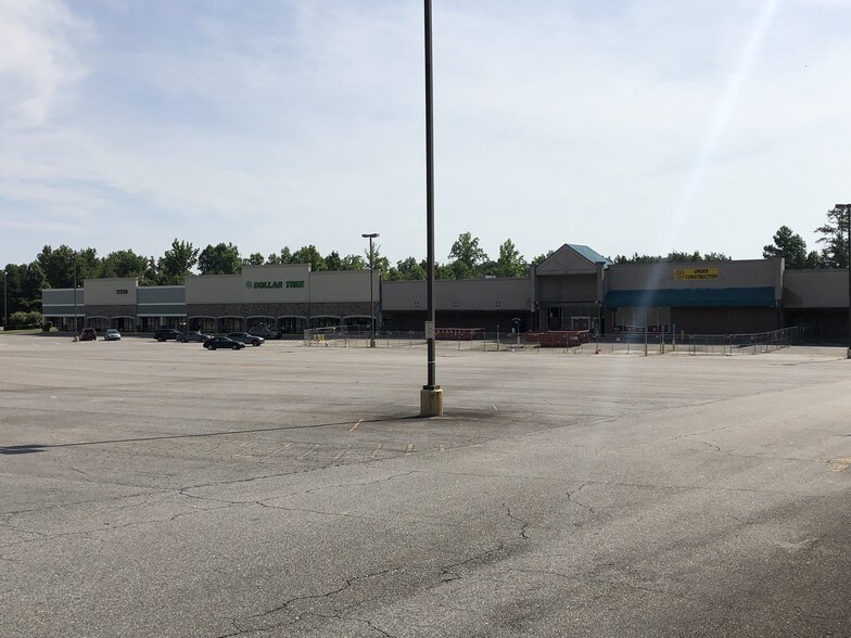 More Photos Of 9105 Hickory Flat Hwy, Woodstock Unknown For Lease