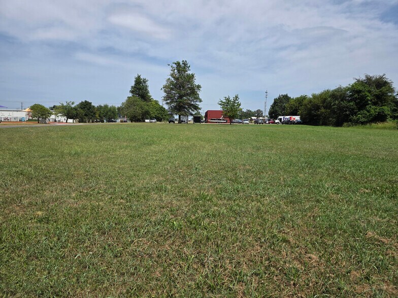 More Photos Of 200 Presidential Dr, Lowell Land For Sale