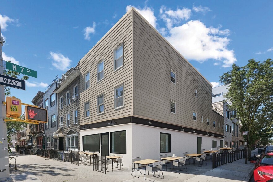 Primary Photo Of 240 7th St, Brooklyn Apartments For Lease