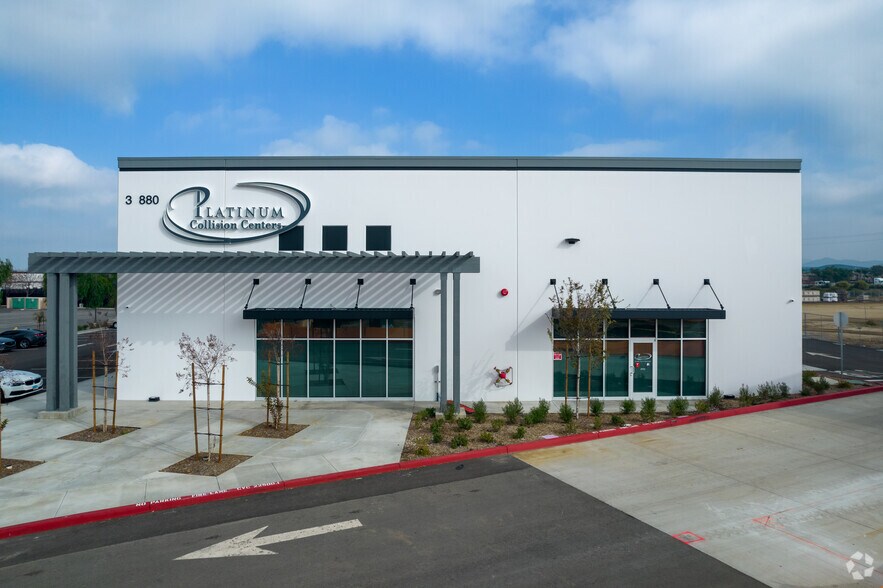 More Photos Of 3578 Benton Rd, Temecula Unknown For Lease