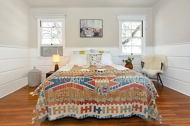 More Photos Of 155 S Westmoreland Ave, Los Angeles Apartments For Sale