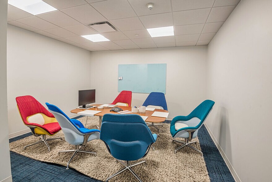 More Photos Of 1 N Lexington Ave, White Plains Office For Lease