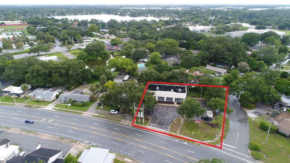 More Photos Of 3550 Edgewater Dr, Orlando Freestanding For Sale