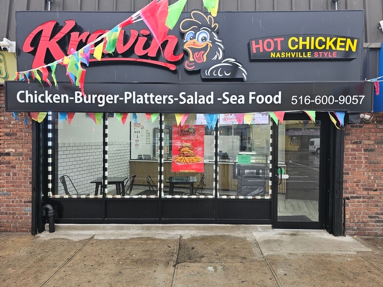 Primary Photo Of 319 Nassau Rd, Roosevelt Storefront For Lease
