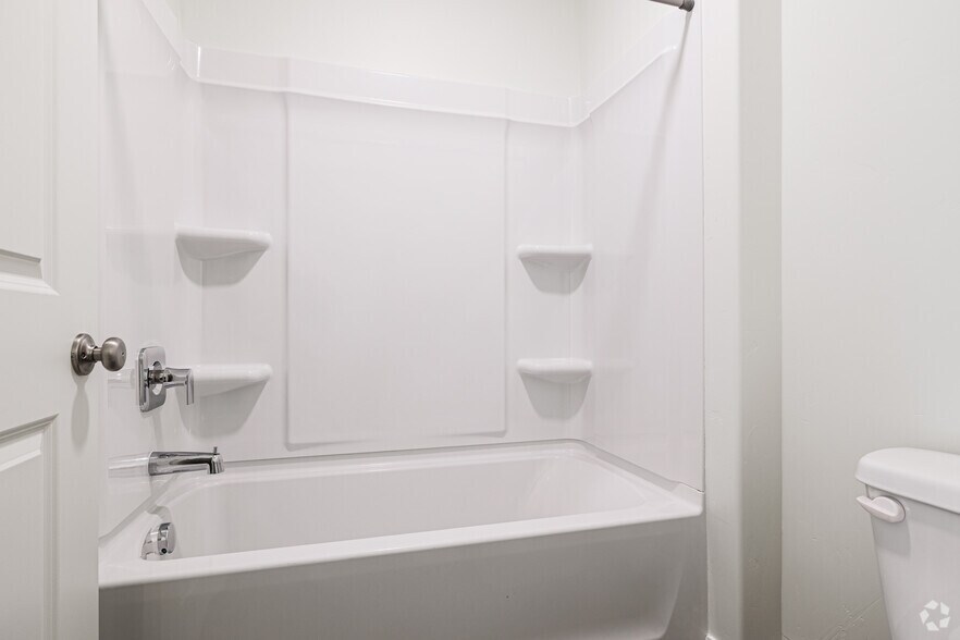 More Photos Of 36 W 1600 N, Sunset Apartments For Sale