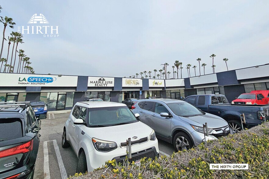 More Photos Of 3819 W Slauson Ave, Los Angeles Storefront For Lease