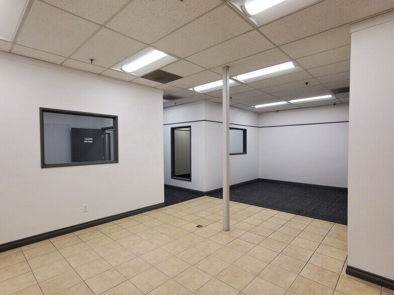 More Photos Of 25228-25230 104th Ave, Kent Office For Lease